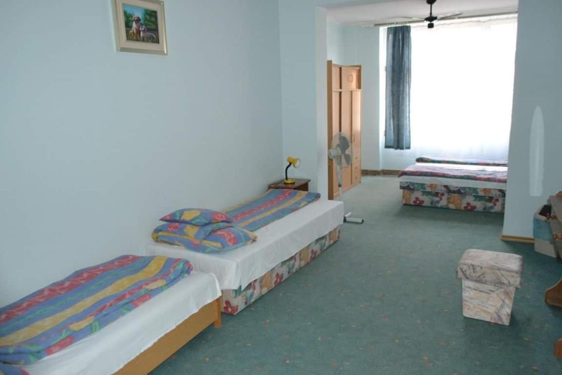Taban Vendeghaz Balatonlelle B&B 외부 사진