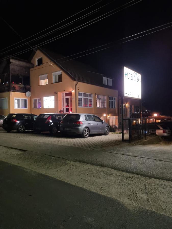 Taban Vendeghaz Balatonlelle B&B 외부 사진