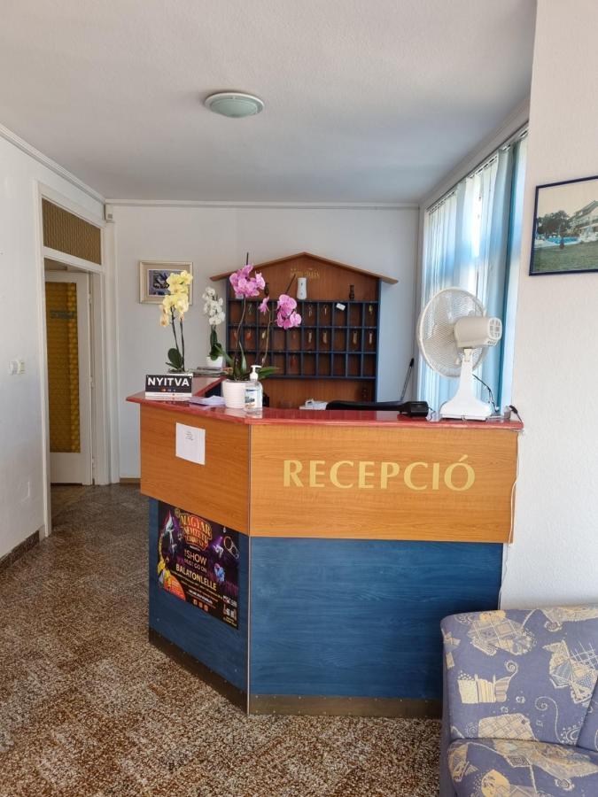 Taban Vendeghaz Balatonlelle B&B 외부 사진